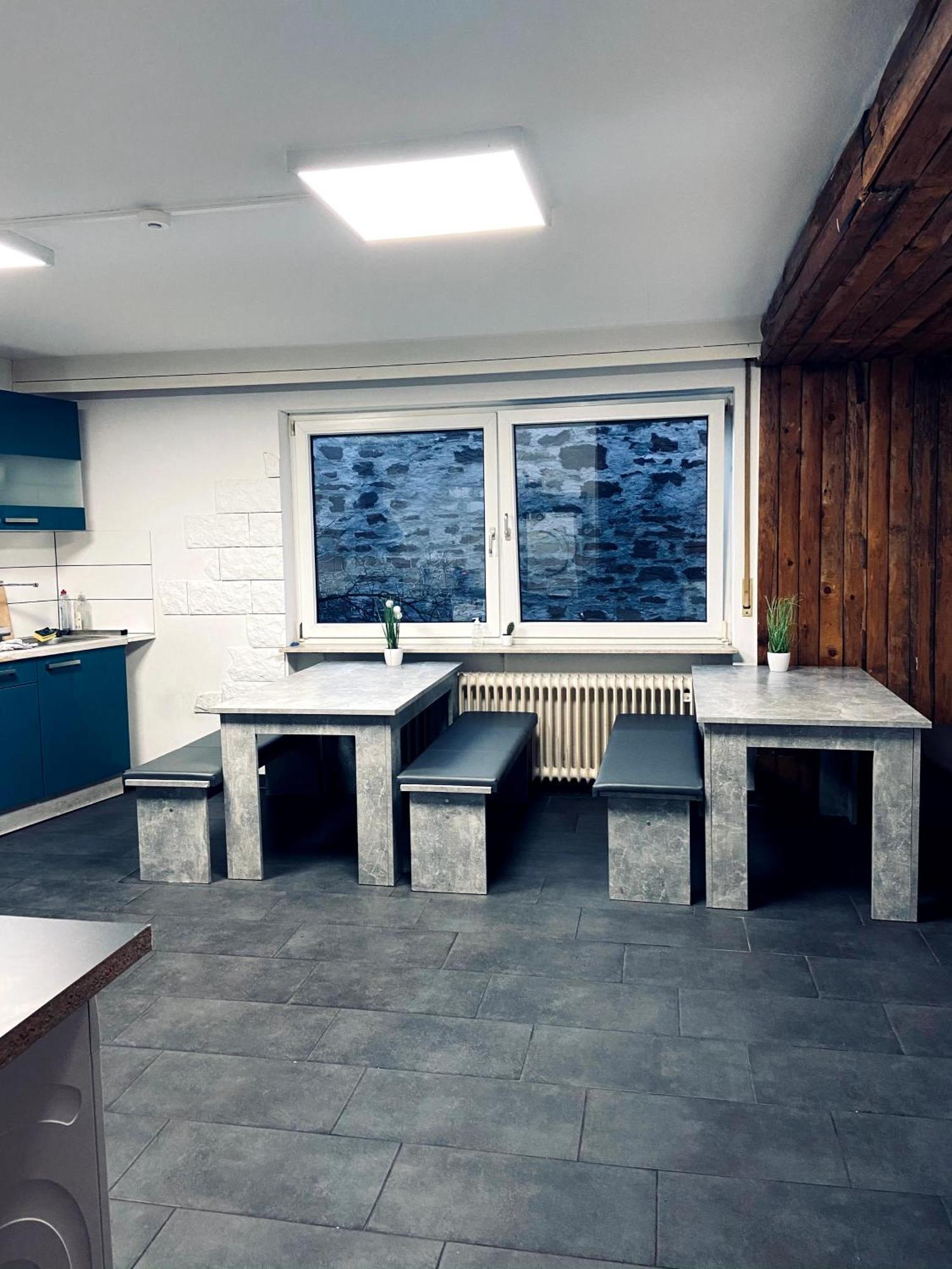 Monteurzimmer - Karlsbad Bagian luar foto